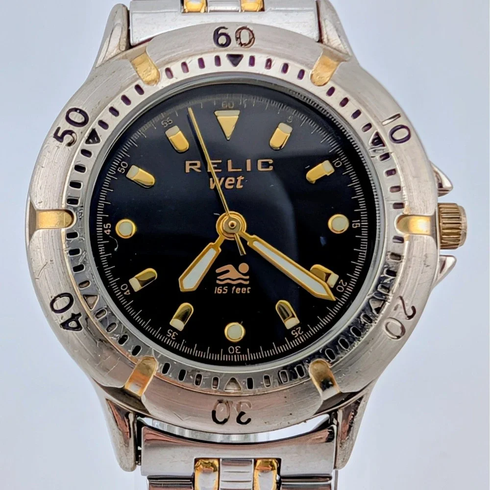 Relic Wet Diver Style Quartz Women's Watch Two Tone Rotating Bezel Black Dial‎